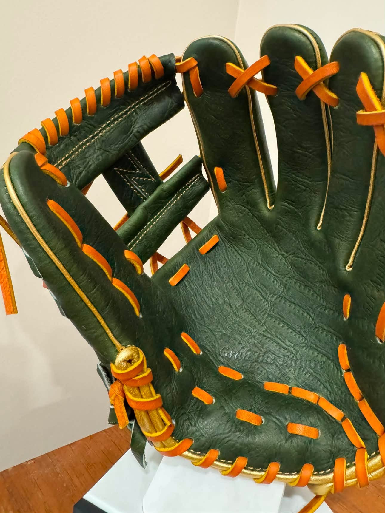 FIVE 5th Anniversary Dinosaur Limited Edition Baseball Glove 11.5" RHT Made in Japan