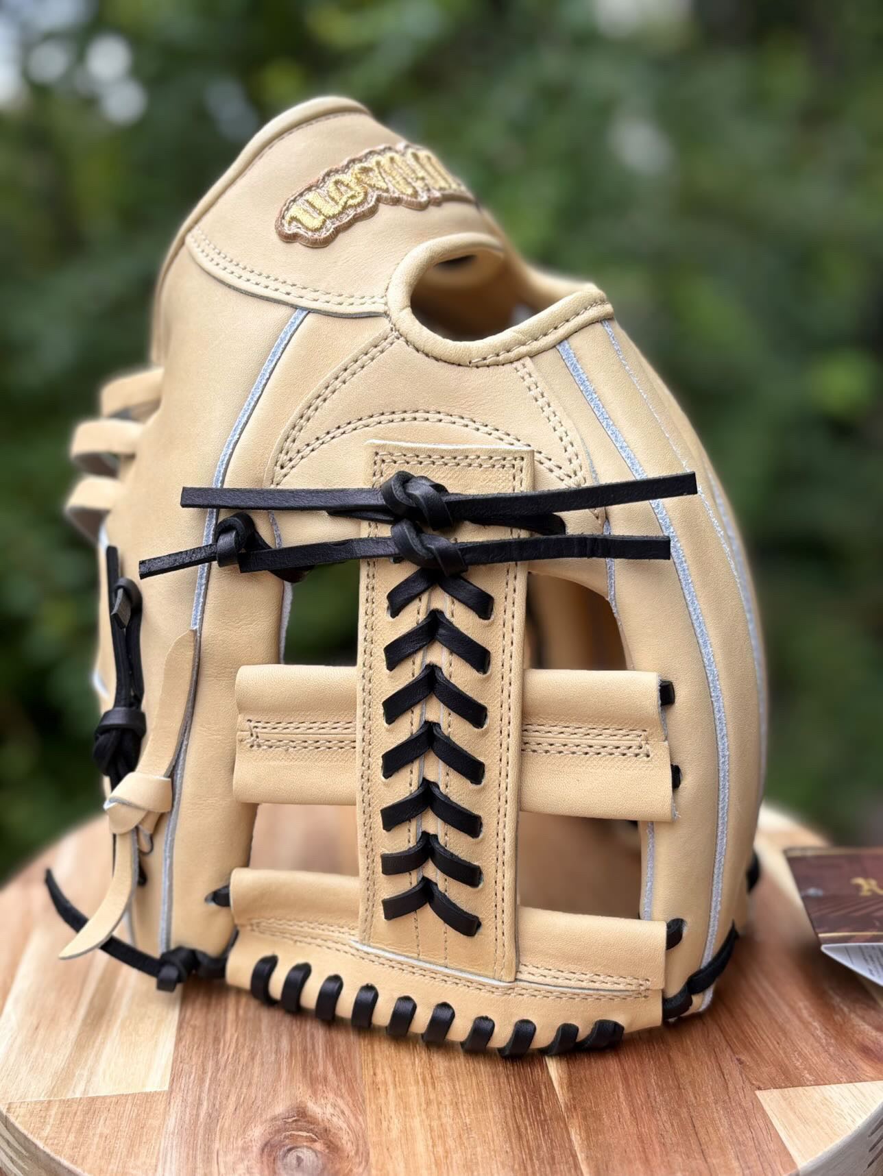 Wilson ProStaff D5 11.5 Teddy