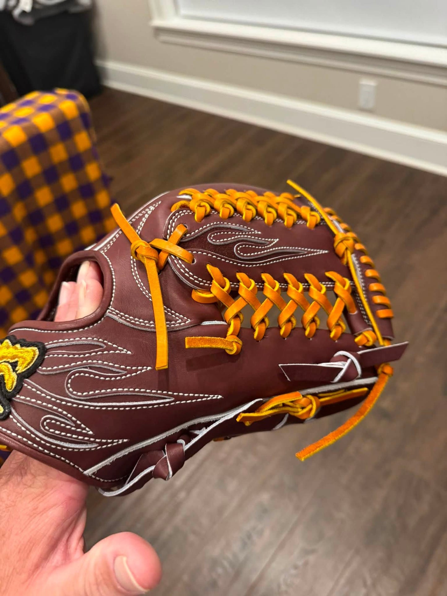 Glove Studio RYU ICK 11.5 Wine Brown