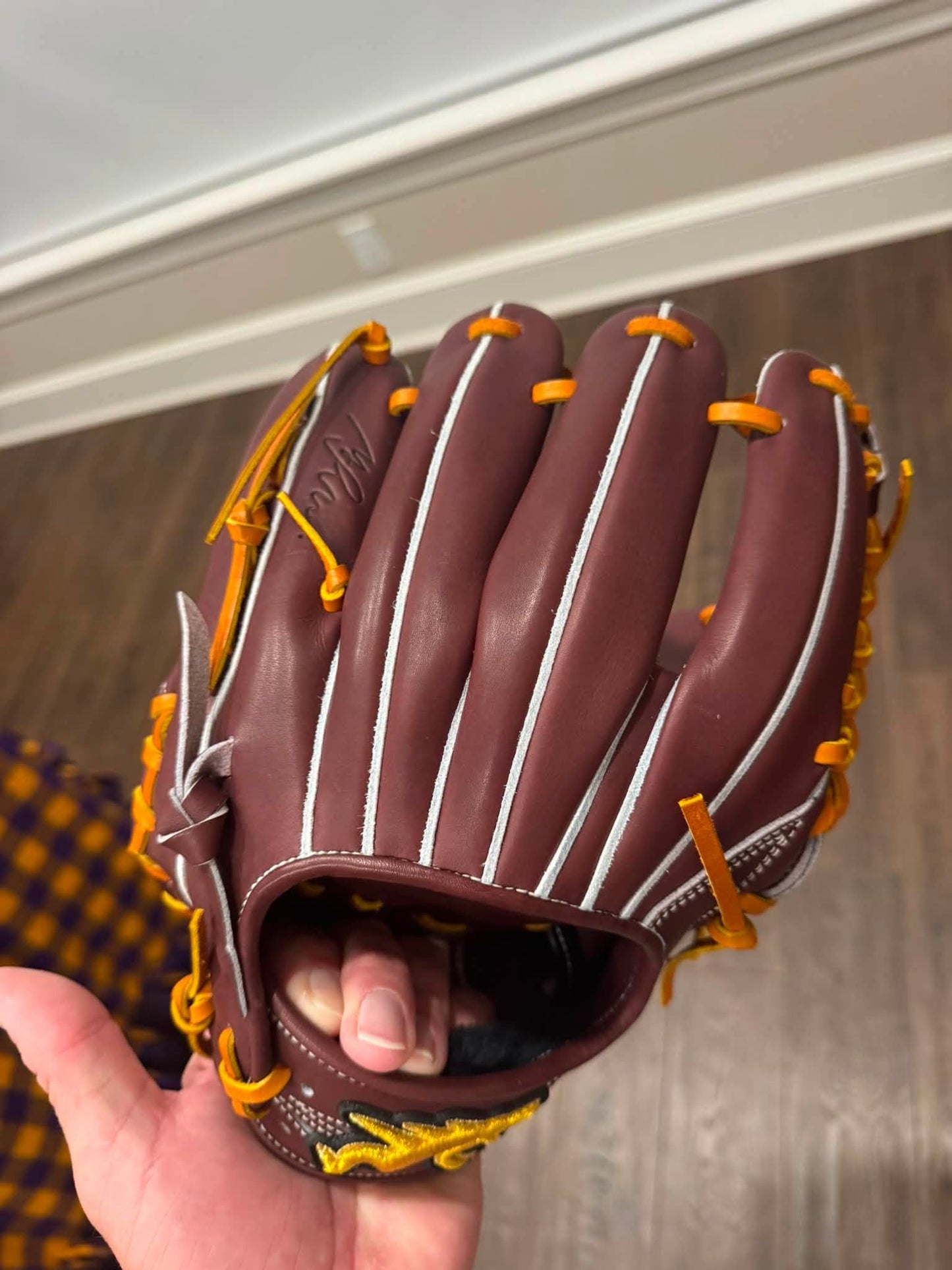 Glove Studio RYU ICK 11.5 Wine Brown